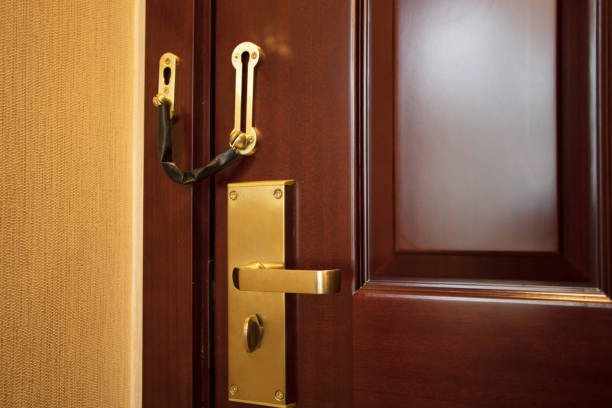 تصویر 1 از درب ضد سرقت لمینت شده با مقاومت بالا در برابر خراش